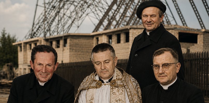 Szokująca notatka z PRL-u. Wrzesińscy księża potępiali KOR