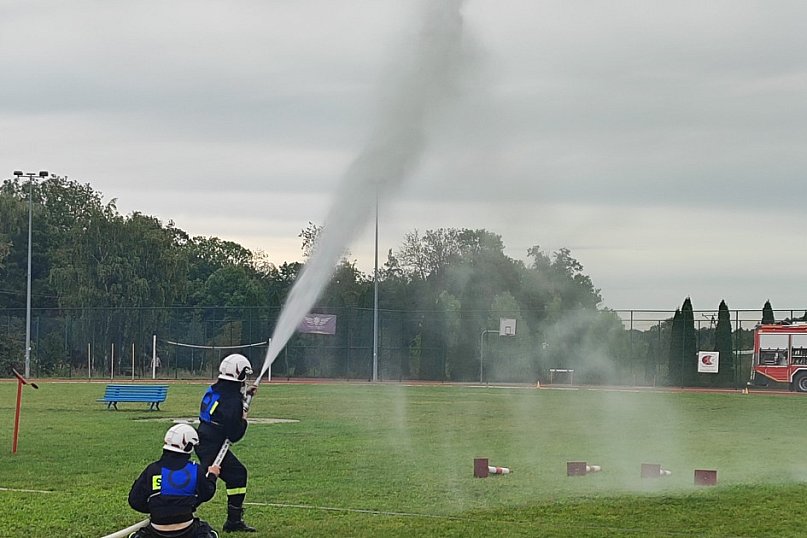 Strażacy w sportowej rywalizacji