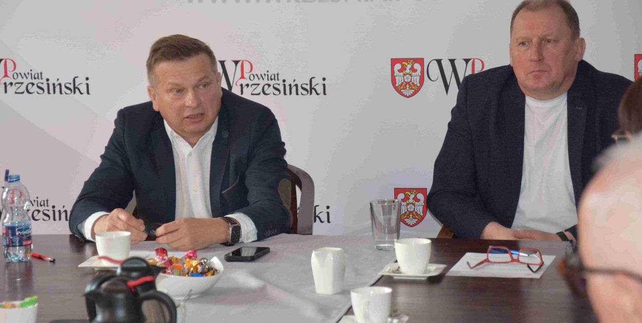 Radny Jurewicz: „Kombinat jak tkanka, ja jestem komórką” [WIDEO]