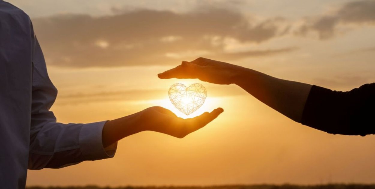 Psychologia miłości – dlaczego się zakochujemy i co decyduje o trwałości relacji