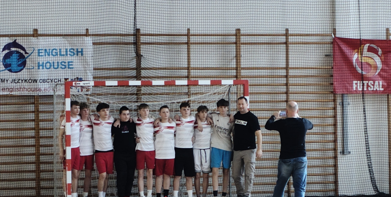 Halowy turniej charytatywny dla Mikołajów