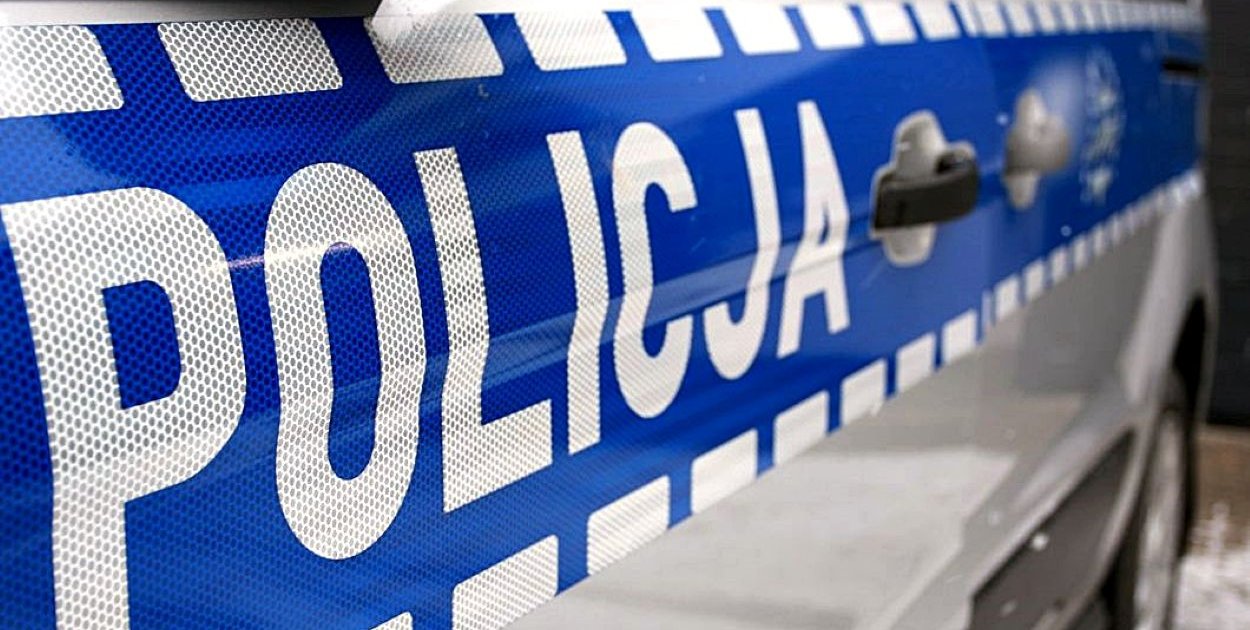 REGION: Zagadkowa śmierć na drodze. 55-latek znaleziony z rowerem